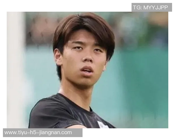 高井幸大租借加盟门兴三中卫阵容或迎来新机遇